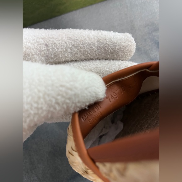 BRAND NEW Gucci Brown Raffia Interlocking GG Espadrilles Size 8.5 (US size 9) - Picture 9 of 10